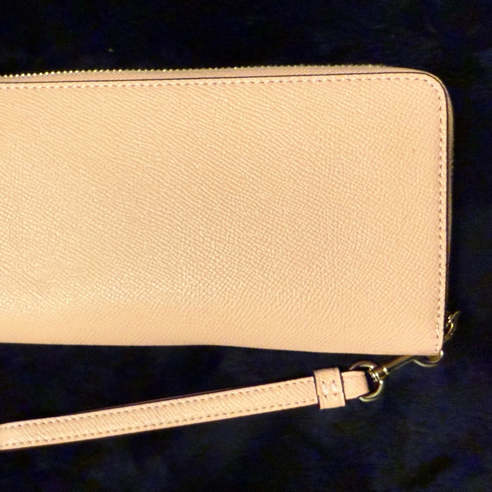 Long Zip Around Wallet Coach